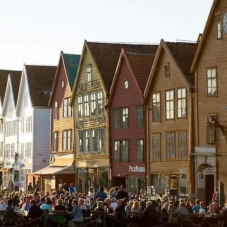 Cozy Near Bryggen Full Kitchen Elevator Holiday home